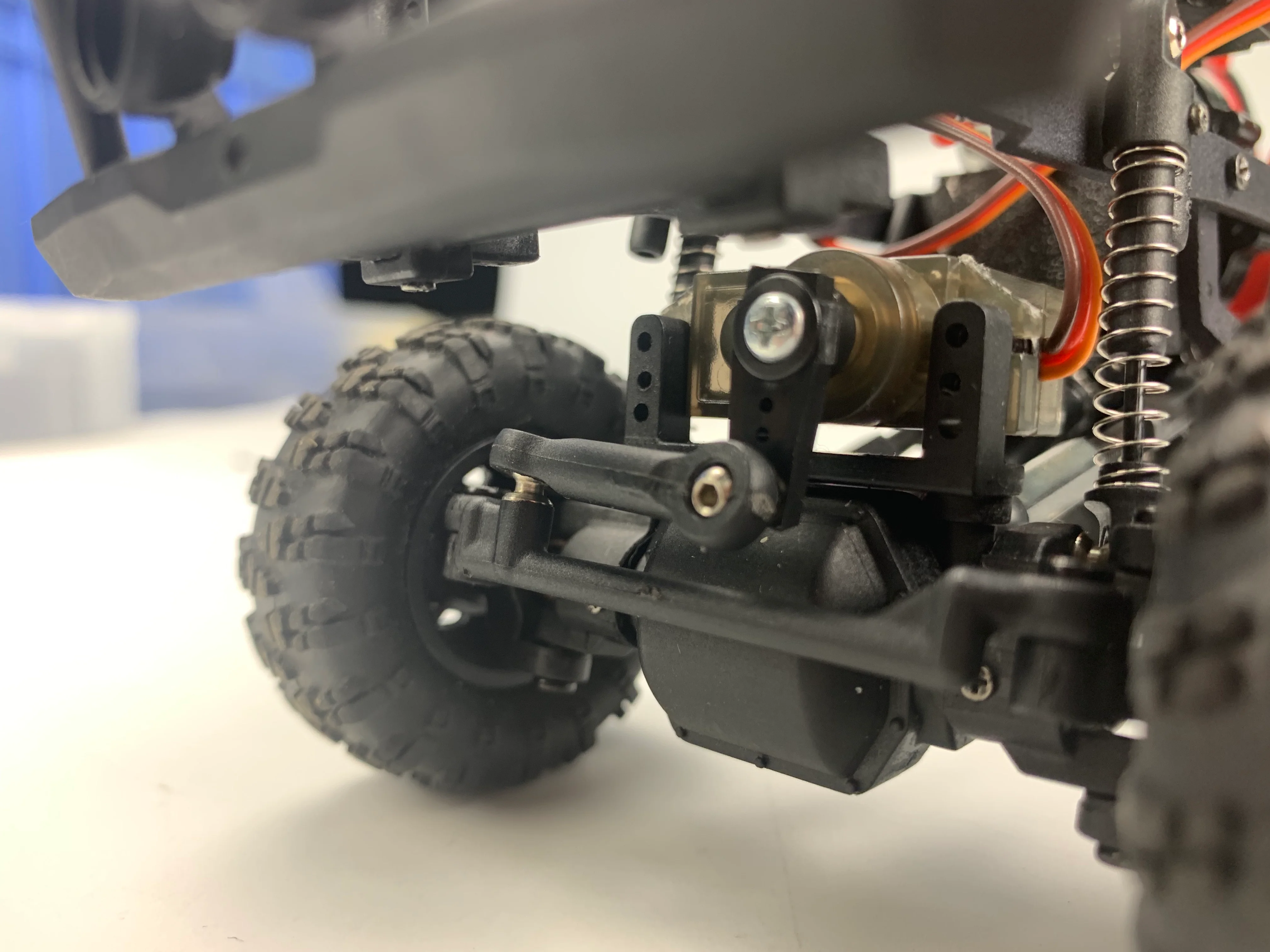 Carisma/CSA High Torque Metal Gear Micro Servo (For 1/24 Applications) - Image 4
