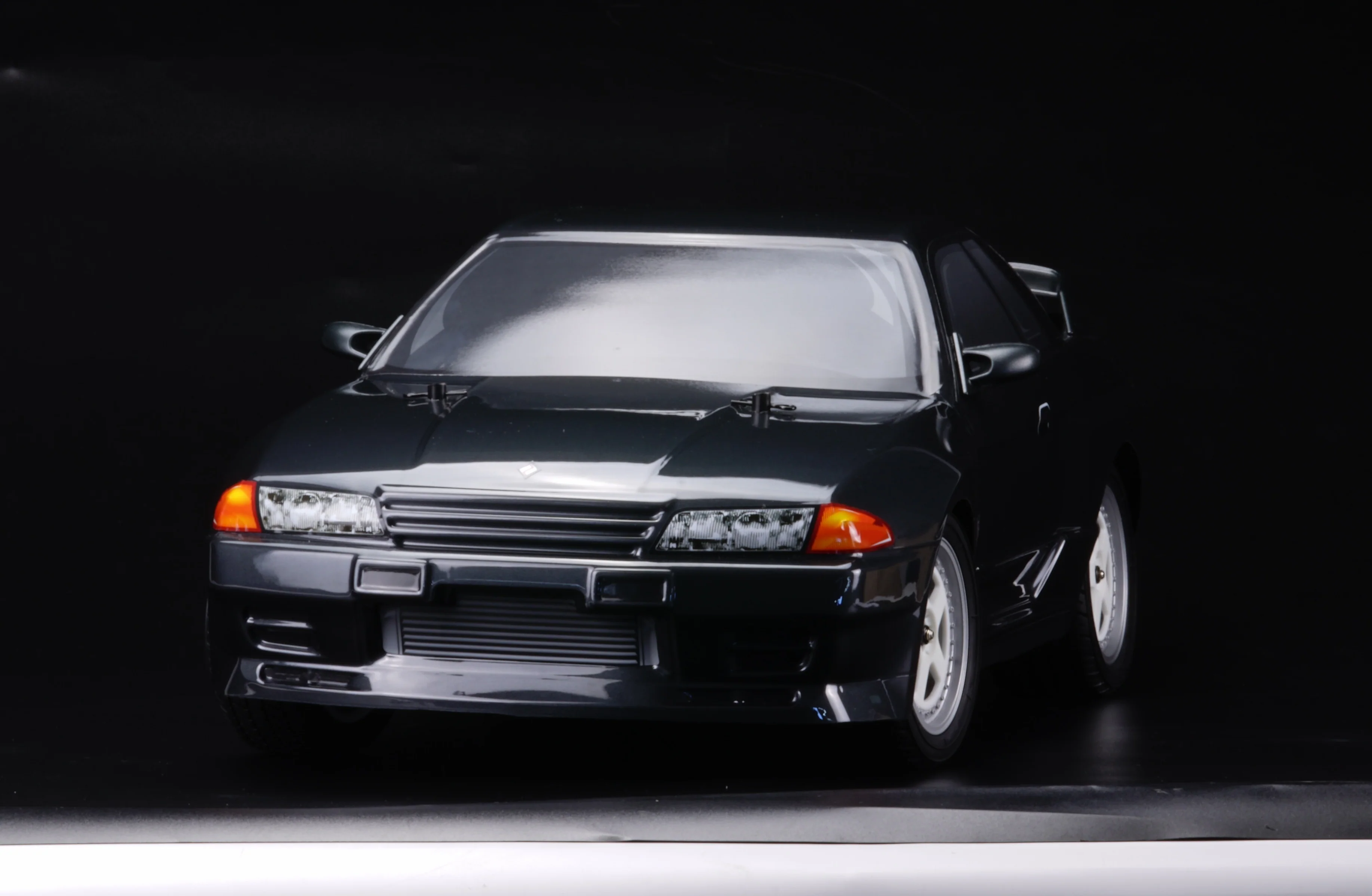 M48S Nissan Skyline GT-R NISMO (BNR32) - Image 13