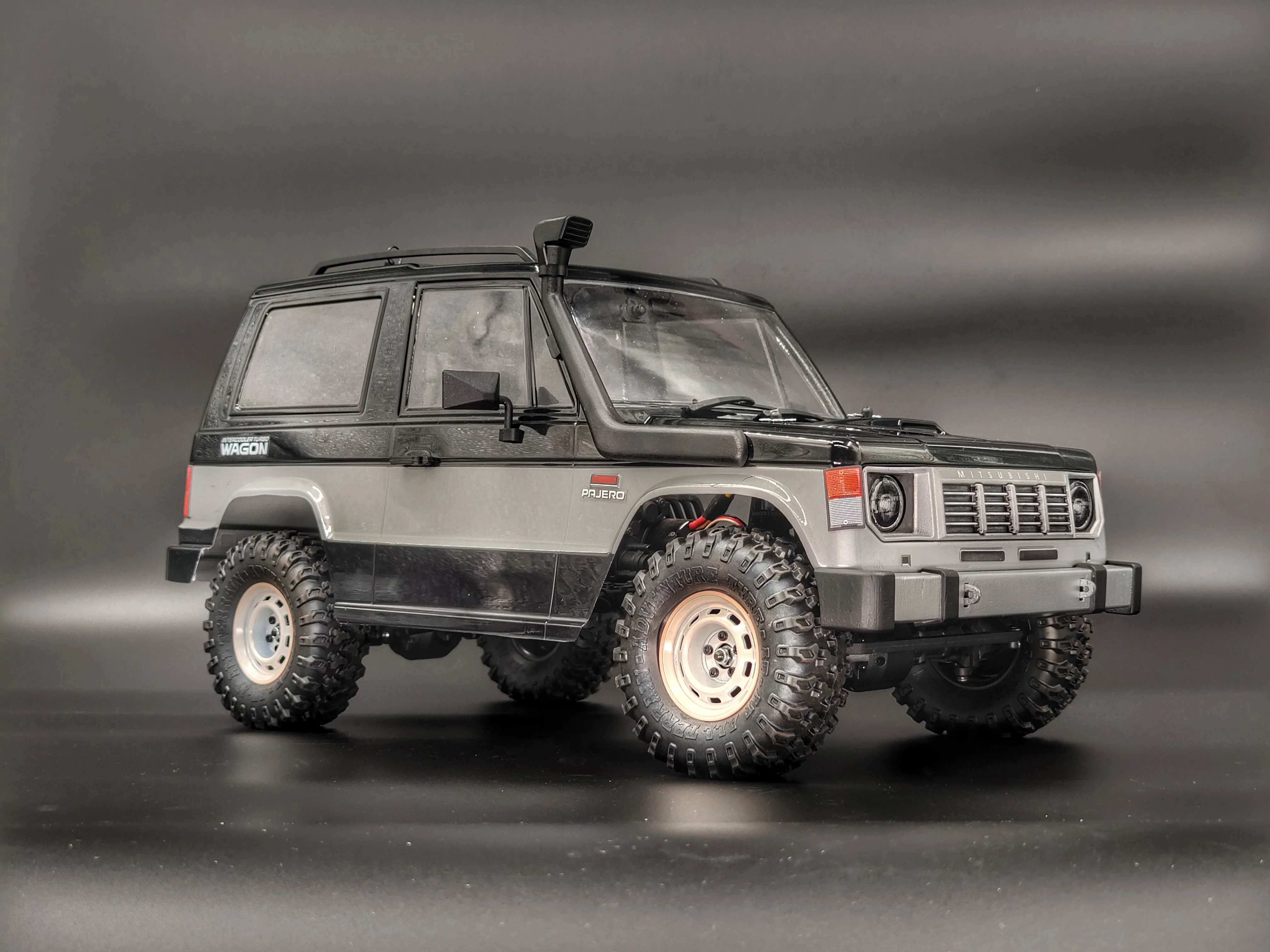 SCA-1E PAJERO XL-W PAINTED BODY SET 313mm WB - Image 5